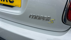 MINI Hatchback 135kW Cooper S Level 3 33kWh 3dr Auto Electric Hatchback